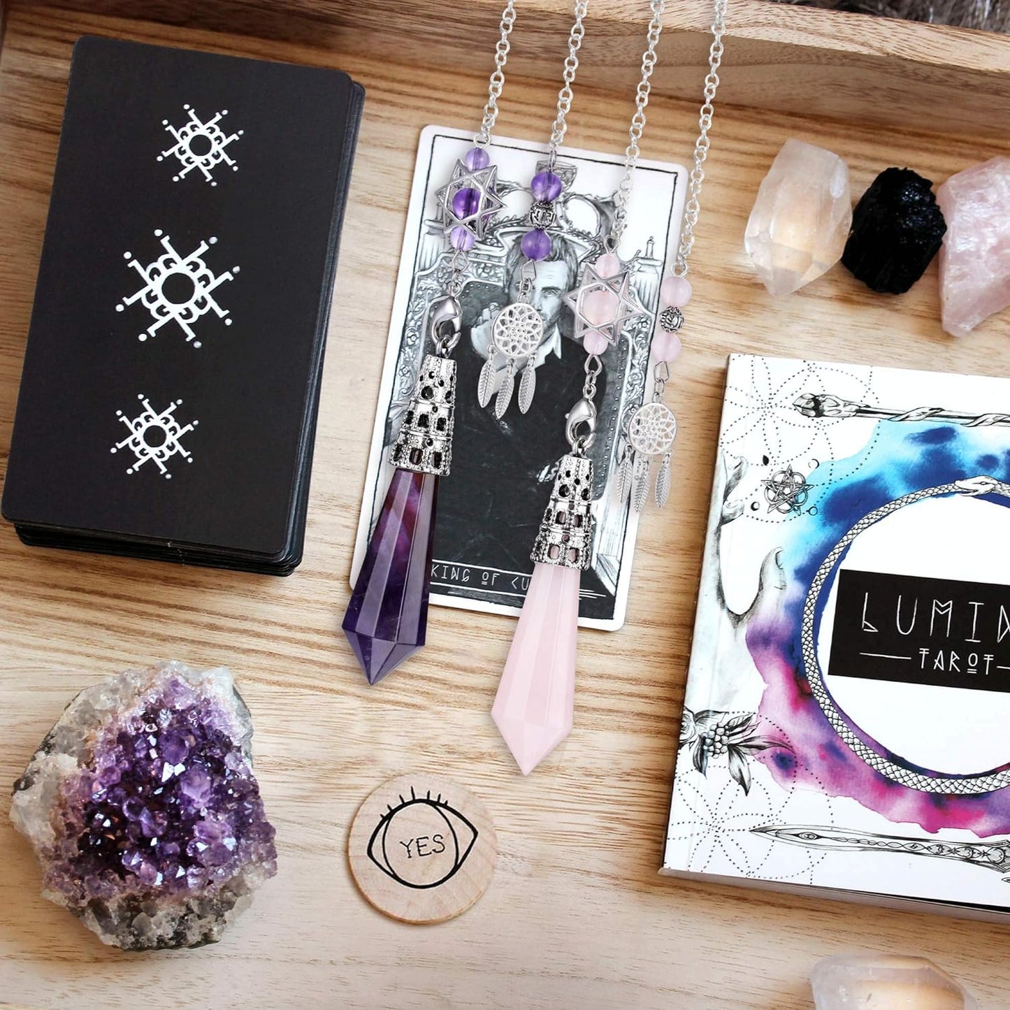 Natural Amethyst Crystal Dowsing Pendulum 12 Facet Reiki Healing Crystal Gemstone Point Pendulums for Divination Wicca Meditation Crystal Therapy